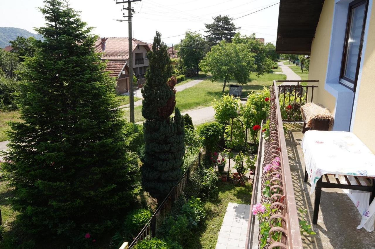 Appartement Etnobubi à Novi Sip Extérieur photo